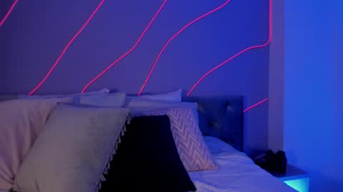 Eva online show from 12.24.24