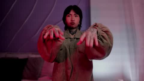 Eva online show from 01.17.25