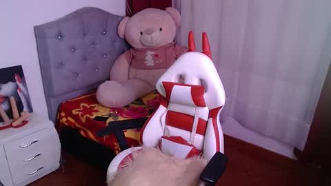 evangelineblossom03 online show from 01.15.25