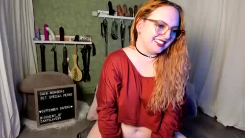 Snapshot of evanharlowe chatting on 10.15.25 Evan Harlowe online show from 10.15.25