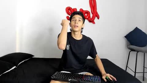 Evans collins24 online show from 10.18.25