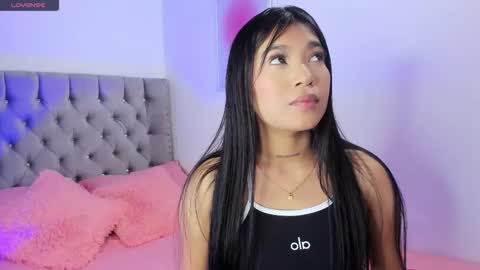 Eva Olimpo online show from 10.22.25