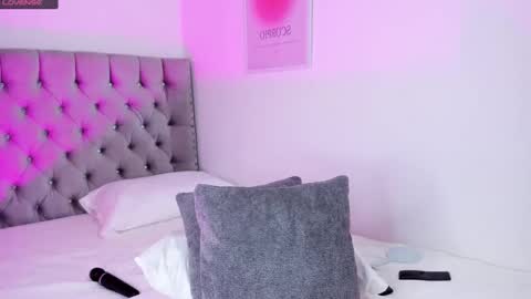 Eva Olimpo online show from 12.20.25