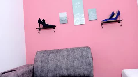 Snapshot of evapalmer_1 chatting on 10.27.25 evapalmer_1 online show from 10.27.25