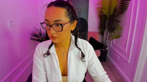 evasarazardje online show from 09.15.25