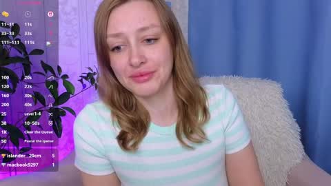 Snapshot of evashiny_ chatting on 05.08.26 Eve online show from 05.08.26