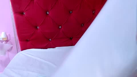 Eva    Instagram evasummer 1 online show from 10.21.25