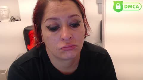 Eva Twiss online show from 10.10.25