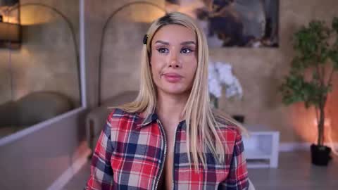 Eva online show from 03.18.26