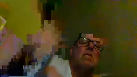 Snapshot of eve1luvsray chatting on 01.22.25 eve1luvsray online show from 01.22.25