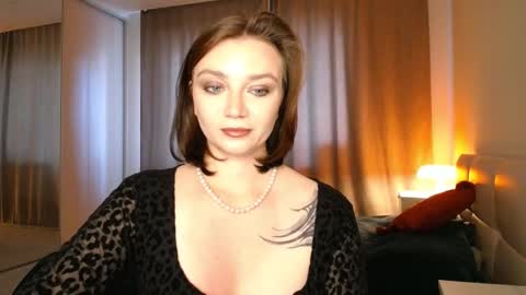 Snapshot of eve_nevertamed chatting on 10.21.25 Eve online show from 10.21.25