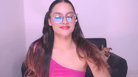 Snapshot of eve_rox18 chatting on 01.03.25 Eve Rox18 online show from 01.03.25