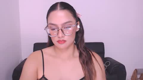 Snapshot of eve_rox18 chatting on 01.09.25 Eve Rox18 online show from 01.09.25