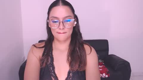 Snapshot of eve_rox18 chatting on 01.14.25 Eve Rox18 online show from 01.14.25