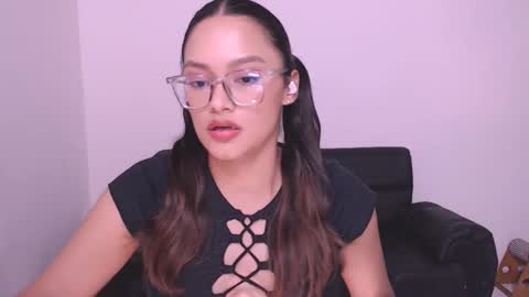 Snapshot of eve_rox18 chatting on 01.29.25 Eve Rox18 online show from 01.29.25