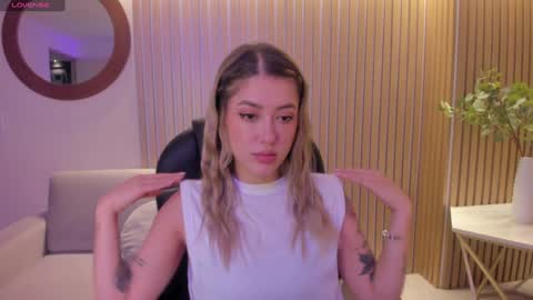 Eve  online show from 01.12.25