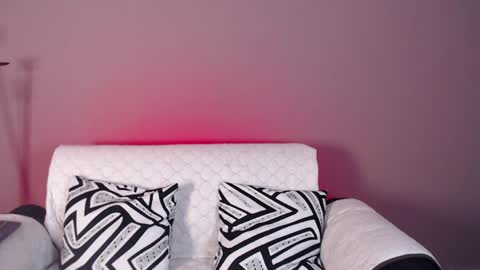 Evee online show from 04.01.26