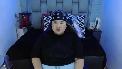 Snapshot of evelin_zaens chatting on 11.10.25 evelin zaens online show from 11.10.25