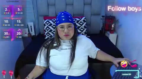 Snapshot of evelin_zaens chatting on 11.15.25 evelin zaens online show from 11.15.25