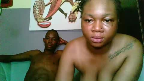 Snapshot of evelina_dripingpussy chatting on 12.19.24 Evelina dripingpussy online show from 12.19.24