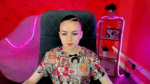 Evelina online show from 06.04.26
