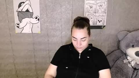 Lydia online show from 11.02.25