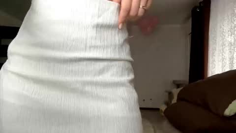 Snapshot of evelinkowski chatting on 02.26.26 Sofia online show from 02.26.26