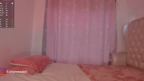 evelyn evelyn online show from 12.19.24