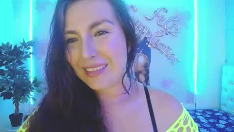 Juliana online show from 02.24.25