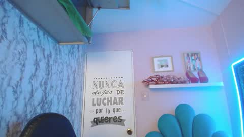 Juliana online show from 03.02.25