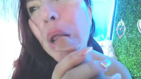 Juliana online show from 03.08.25