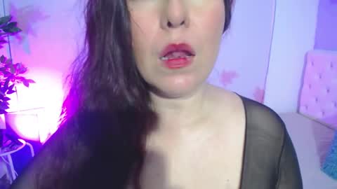 Juliana online show from 10.09.25