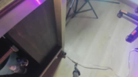 Snapshot of evelynaradia chatting on 10.18.25 Evelyn online show from 10.18.25