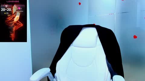 Snapshot of evelyne_rose chatting on 01.25.25 evelyne_rose online show from 01.25.25