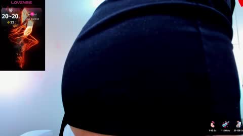 Snapshot of evelyne_rose chatting on 02.24.25 evelyne_rose online show from 02.24.25