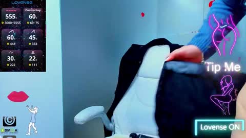 evelyne_rose online show from 11.20.25