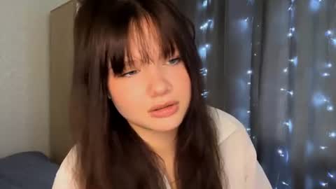 Snapshot of evelynhudson chatting on 06.12.26 Evelyn Velvet online show from 06.12.26