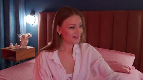 Evelyn online show from 02.26.26