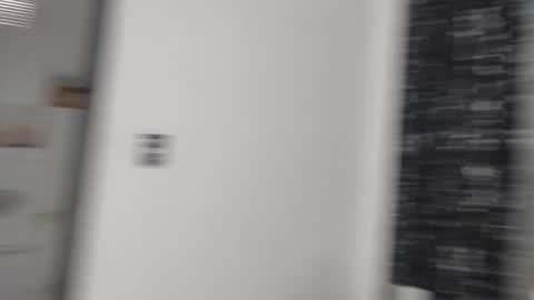 Snapshot of evemilk chatting on 10.01.25 evelin 3 online show from 10.01.25