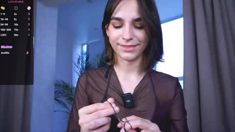 Snapshot of evervessi chatting on 09.30.25 Anita online show from 09.30.25