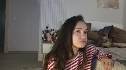 Snapshot of evi_woow chatting on 04.30.26 evi_woow online show from 04.30.26