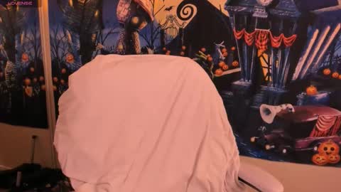 Snapshot of evie_luna chatting on 10.26.25 Evie Luna online show from 10.26.25