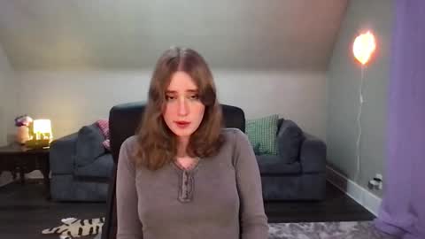 Snapshot of eviecam chatting on 01.04.25 Evie3 online show from 01.04.25