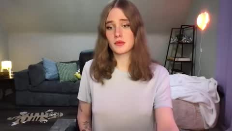 Snapshot of eviecam chatting on 02.07.25 Evie3 online show from 02.07.25