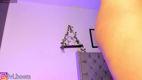 Snapshot of evieh1_ chatting on 02.21.25 Ivi Alejandra online show from 02.21.25