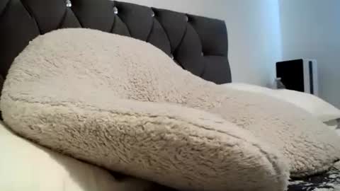 evieloves online show from 03.24.26