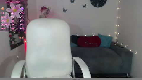 Pamela  online show from 01.04.25