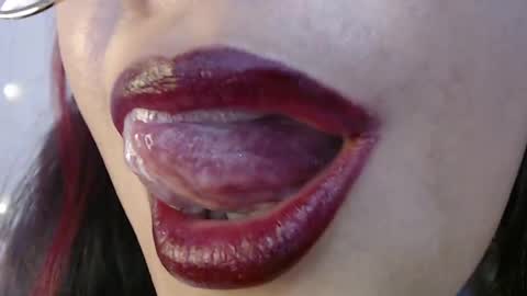 Evoleth online show from 12.12.24