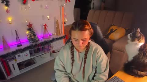 EVY online show from 12.17.25