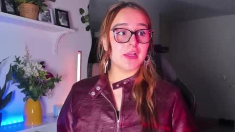 Snapshot of evy_orange1 chatting on 02.26.26 EVY online show from 02.26.26